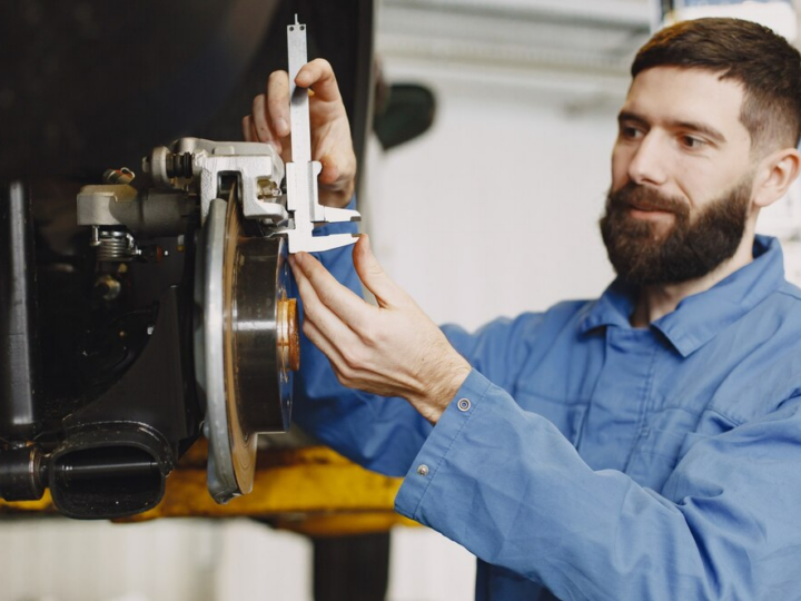 Maximizing Productivity Through Regular Industrial Equipment Repair